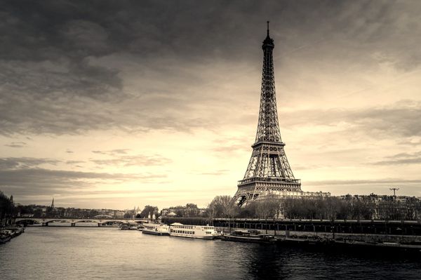 On Trauma, Time, and Anaïs Nin