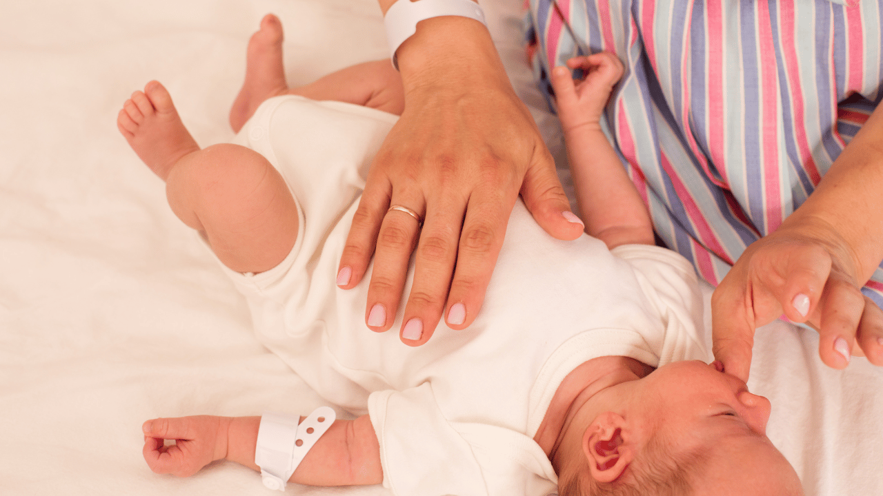 Moro Reflex: Babies Involuntary Response