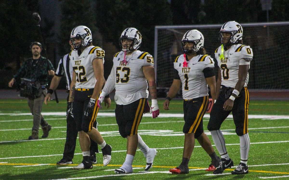 Roosevelt football comes back in the second half to down Lincoln, take outright PIL lead