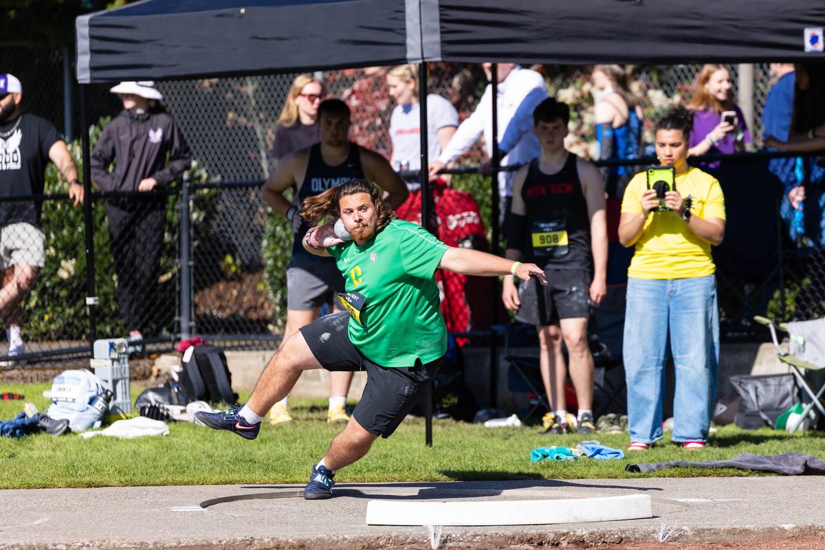 Milo Swinth tossing his way into Cleveland track and field record books