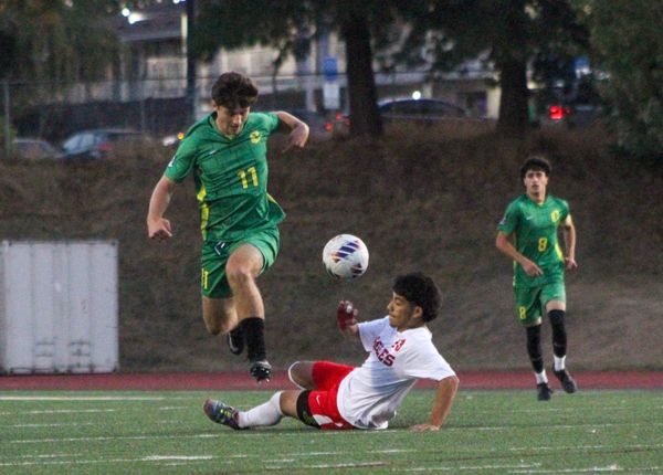 Cleveland boys soccer breaks through on offense for 5-1 win over Centennial