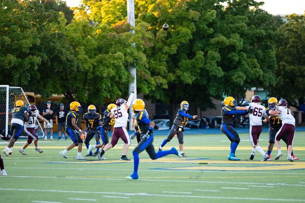 Friday Night Lights Week 3: Central Catholic downs Jesuit, Lincoln moves to 3-0