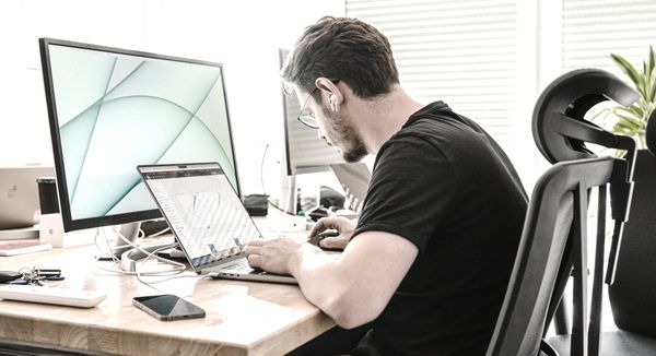 Issue 22: Do these movements from your chair in just 3 minutes