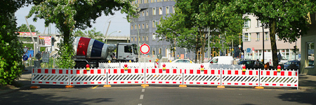 Sackgasse während der Umbaumahme der Quitzowstraße gewöhnt an neue Verkehrsführung