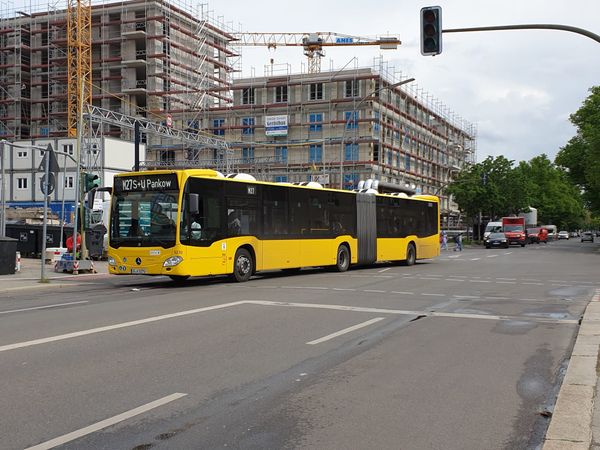 Ampelanlage an der Einmündung der Birkenstraße in die Rathenower Straße nach über einer Woche wieder in Betrieb