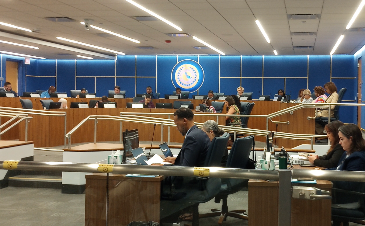The Rundown on the Vote for a New Chief Lobbyist