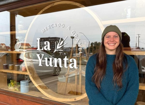 A granel y desde la intuición: cómo el sur se volvió su hogar.