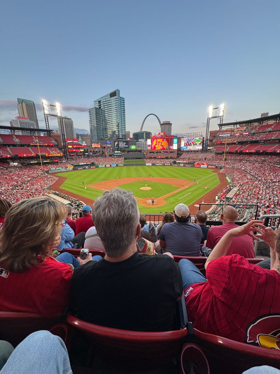2319: STL GO!
