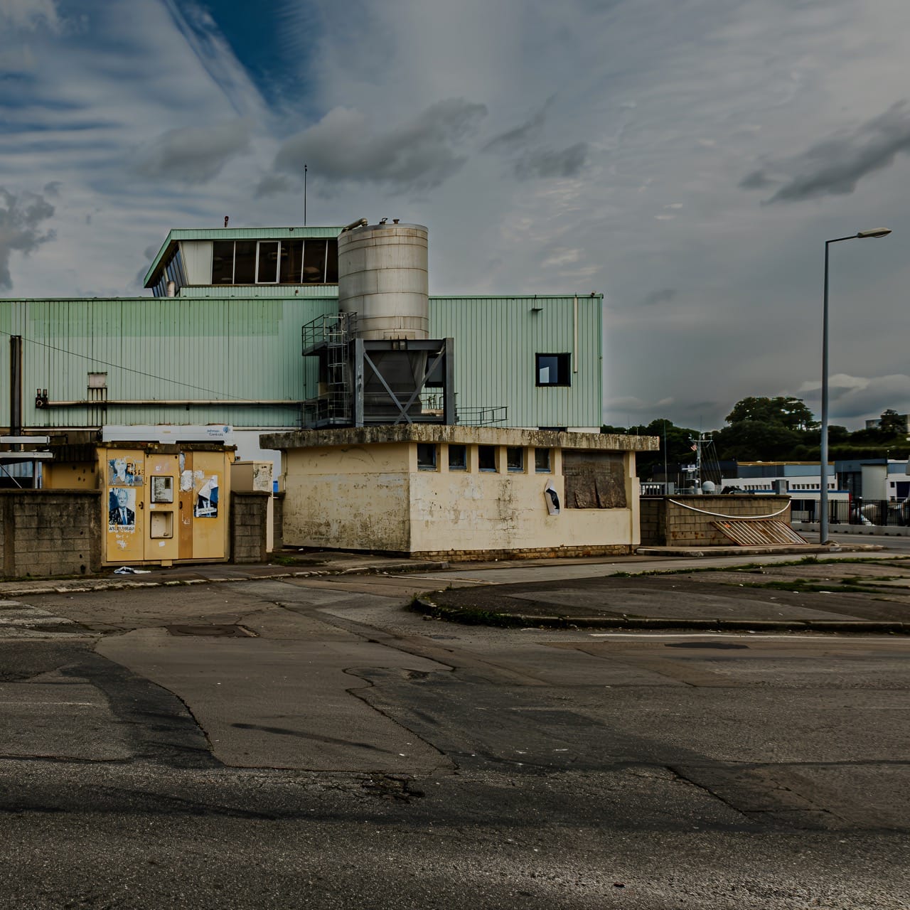 Le port de Concarneau, architecture, usine, Fujifilm X30