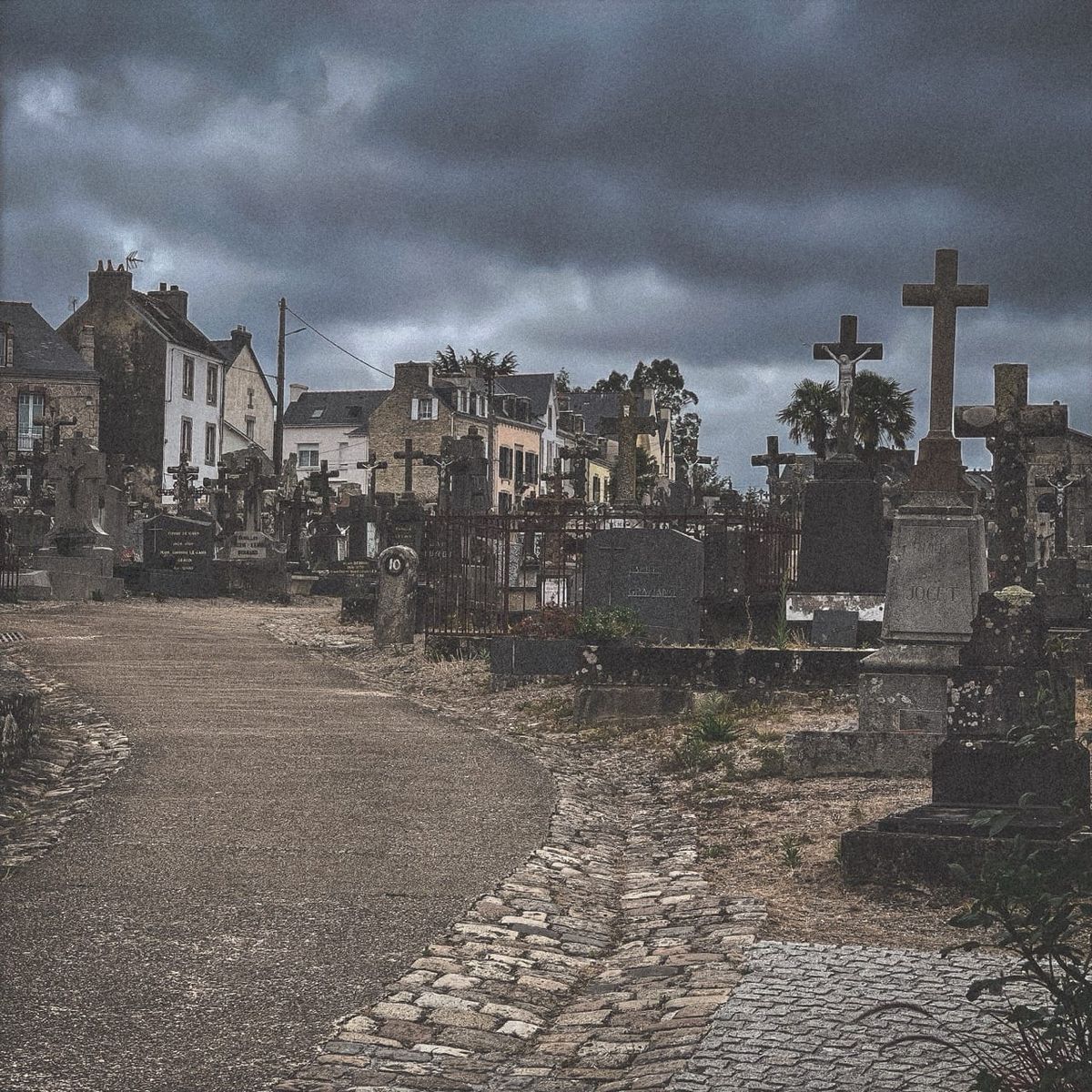 le cimetière saint-marc à quimper