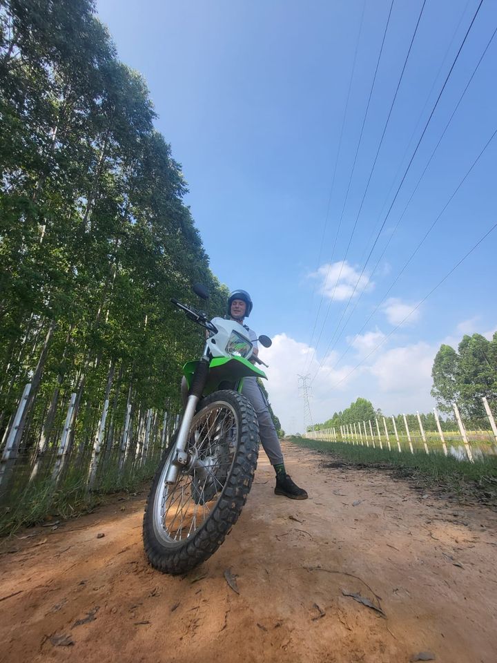 Dirt Bike Adventure
