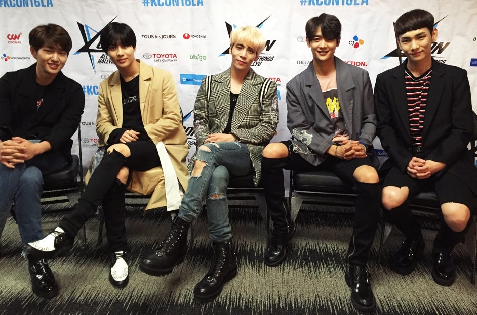 SHINee at KCON LA 2016.
