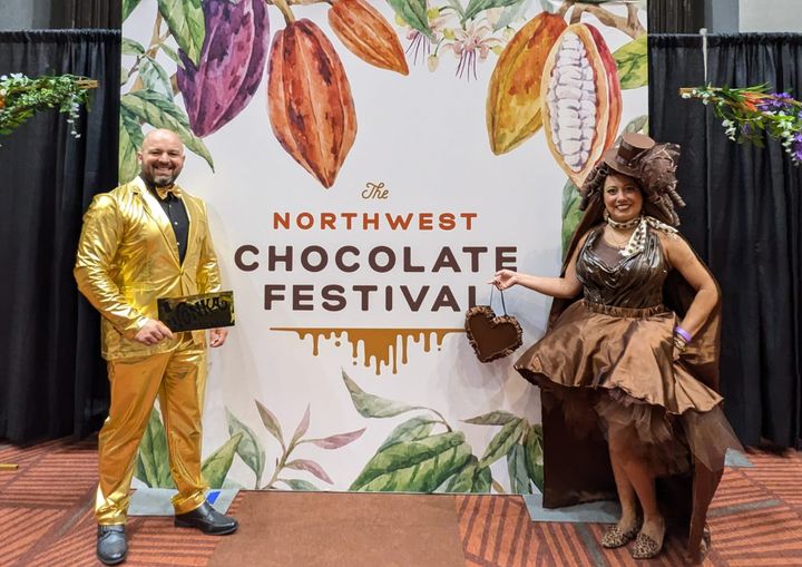 Sherwood co-hosts bring The Chocolate Pod podcast to Texas, California