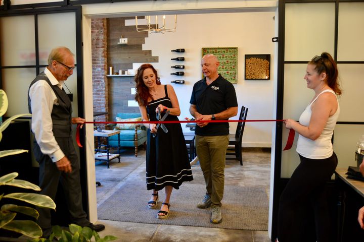 Olea Vineyards opens Old Town Sherwood tasting room
