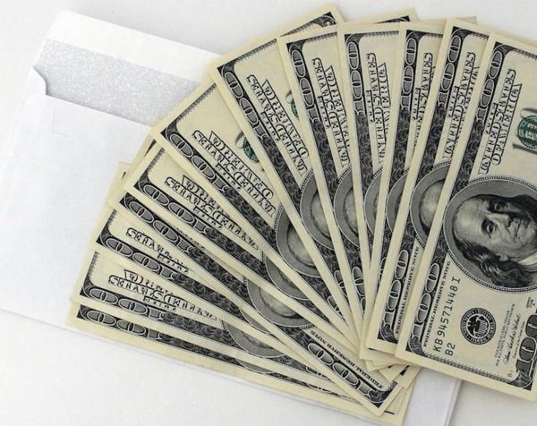 美国对外汇款征收1%汇款税