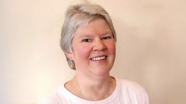 dr hofve declawing cats