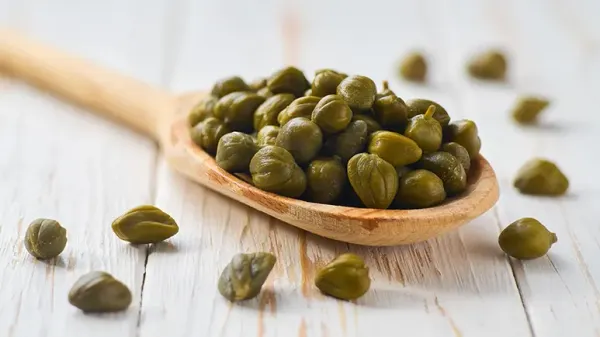 can you feed capers to your pet
