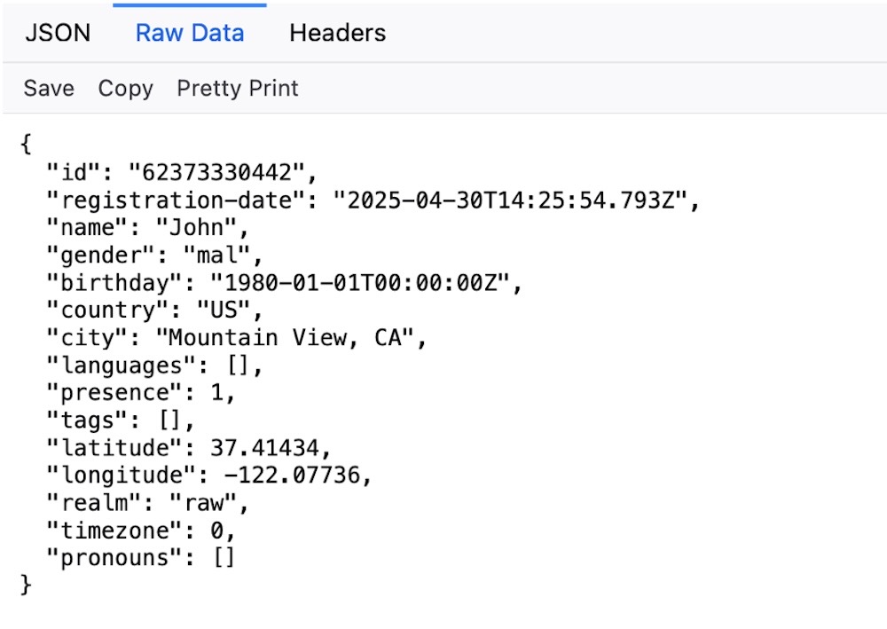 A screenshot from TechCrunch, which shows a dummy account set up by me with its location data exposing to the web in the form of a public JSON API response. 