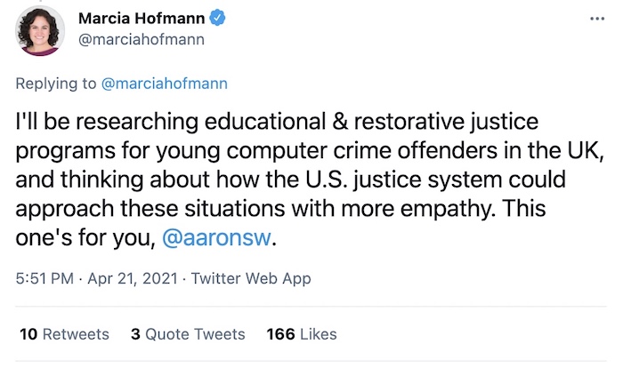 Marcia Hofmann tweet thread, which says: "I'm honored, grateful, and unbelievably excited to have been granted a 2021-2022  @FulbrightPrgrm  Cyber Security Award."