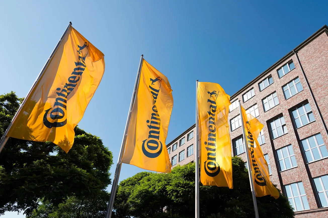 Continental completa la compra del especialista en termoplásticos Merlett Group