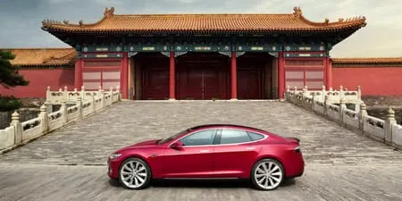 Tesla anuncia apertura de planta en shanghai