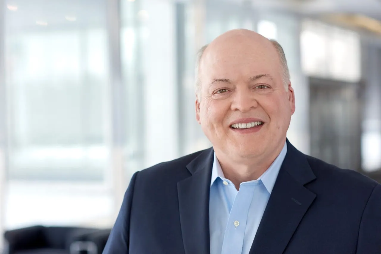 Jim hackett, CEO de Ford pide a EU resolver disputas comerciales por aranceles