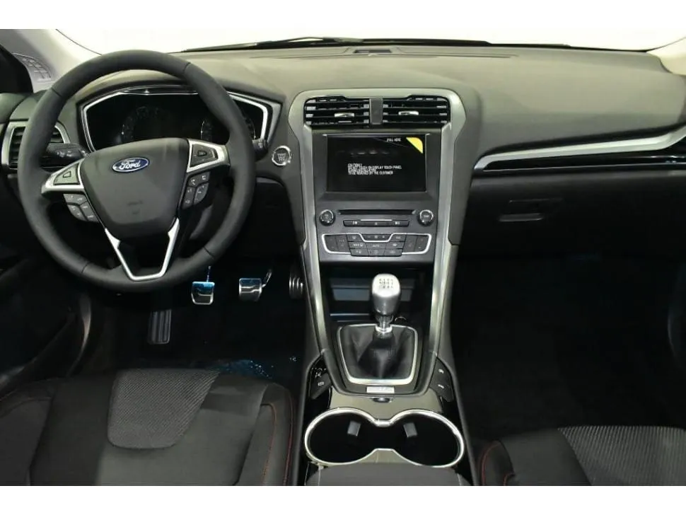 Ford dejará de fabricar modelos, le apostará a vehículos deportivos