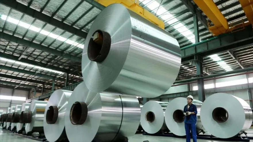 México busca eliminar aranceles al acero con T-MEC