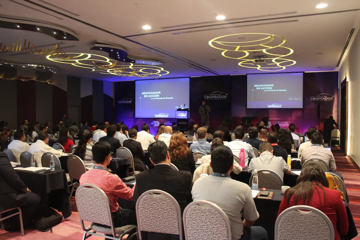 CLAUGTO realiza 2ª Edición “Simposio del Comprador 2019”