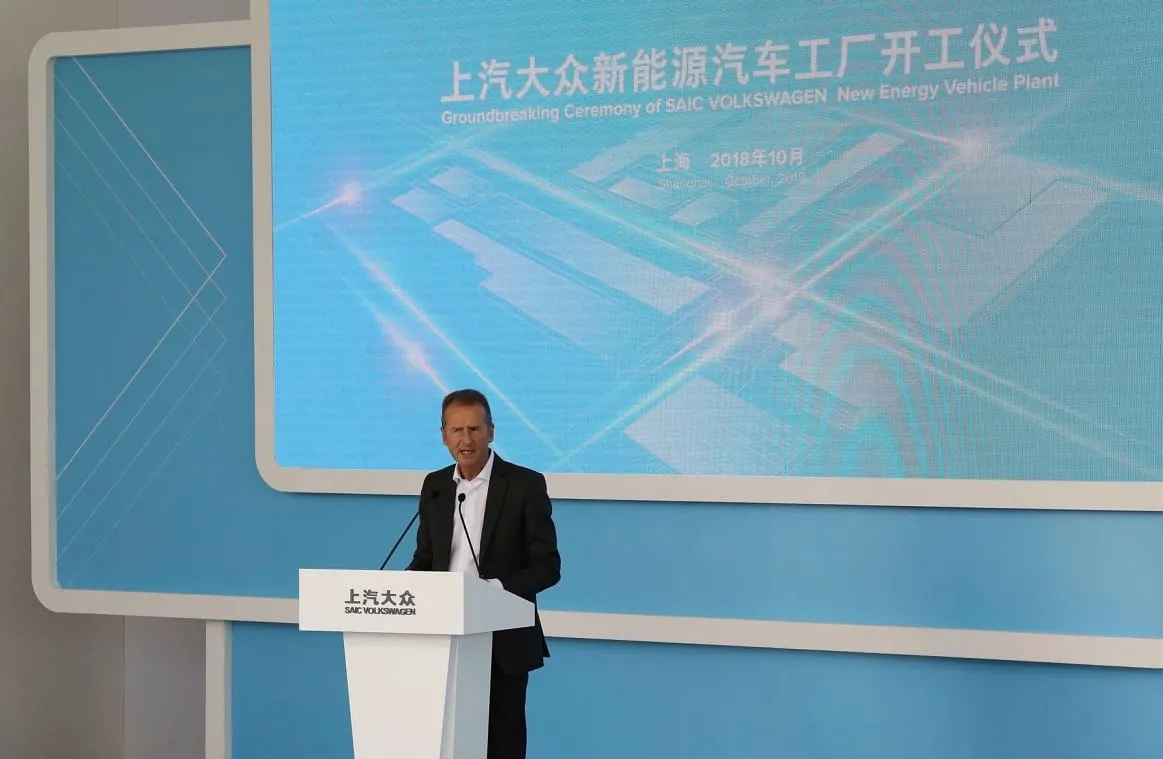 Volkswagen inicia construcción de su planta en China