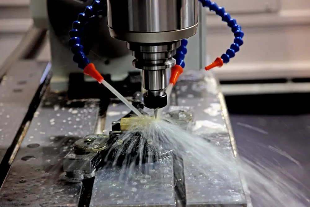 Piden fortalecer manufactura de moldes y troqueles