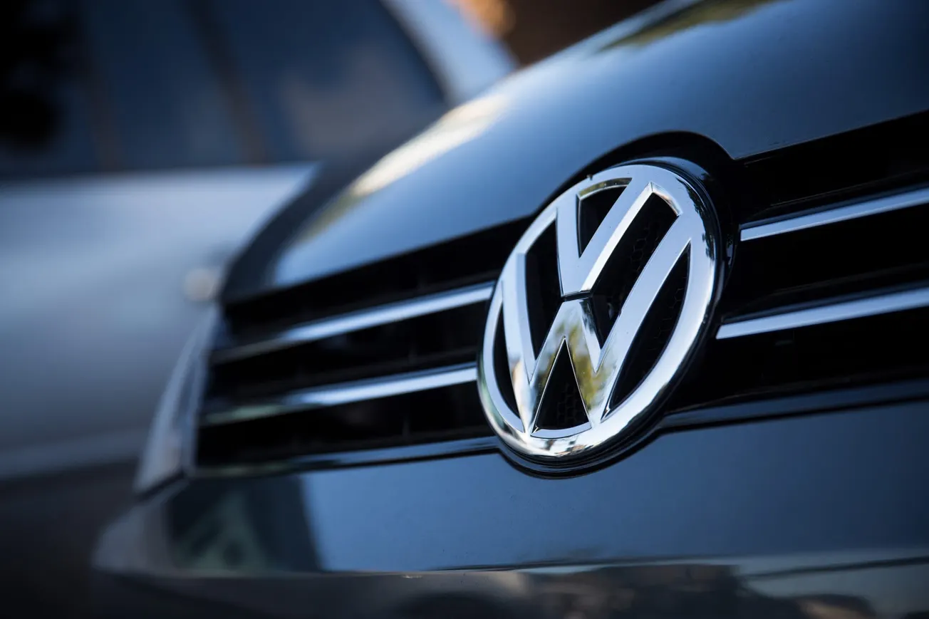 VW alcanza utilidades récord en primer semestre