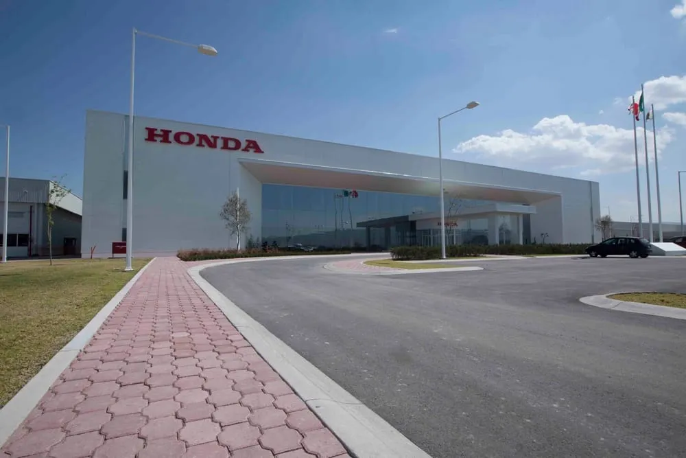 HONDA reanuda al 100% la producción de su planta en Celaya