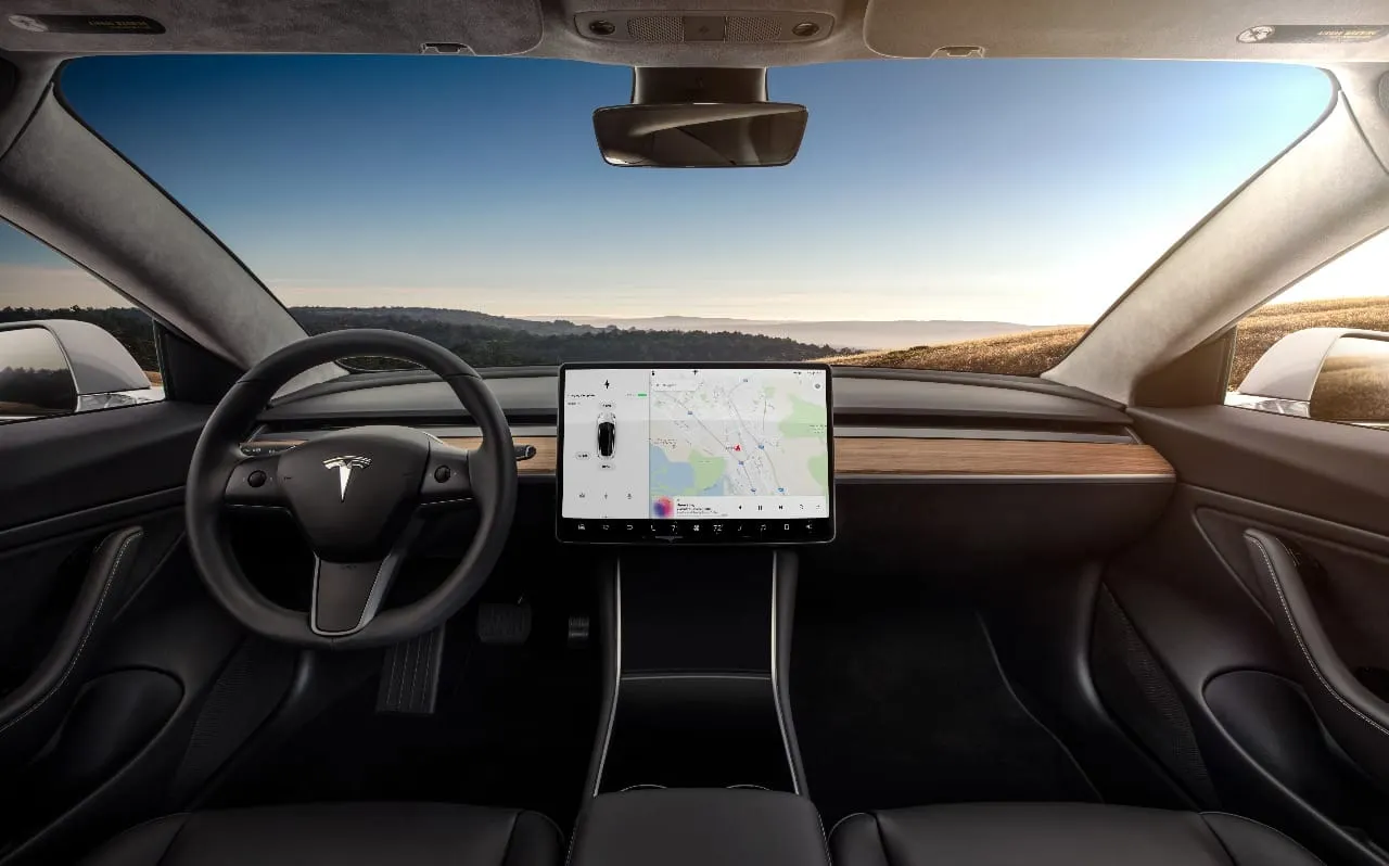 TESLA se alía con GM y NISSAN para no perder beneficios fiscales