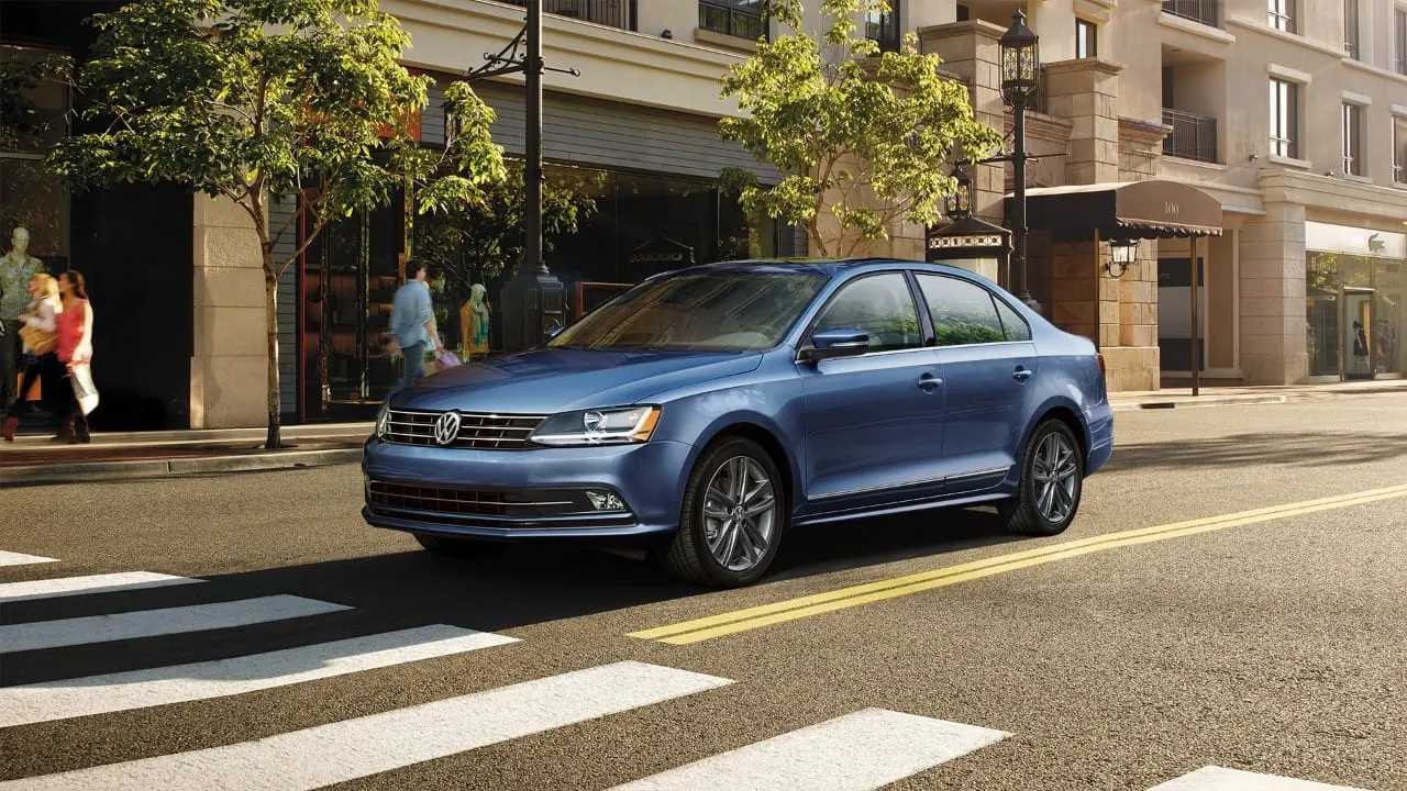 VW presentó en detroit la nueva generación del jetta, será fabricado en puebla