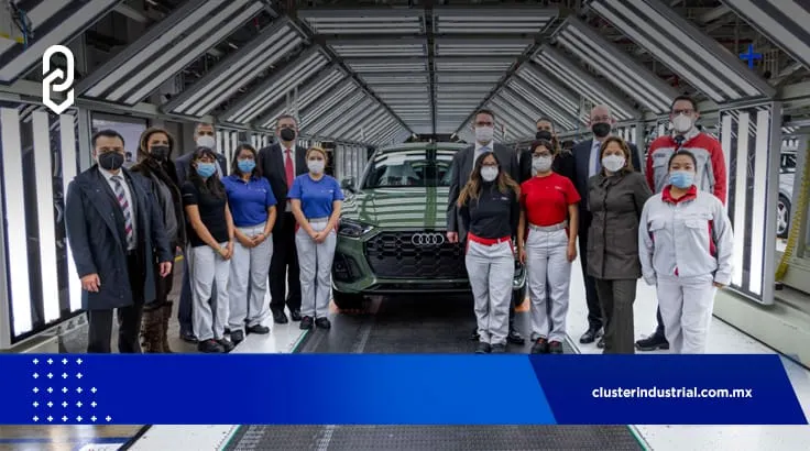Figuras del Gobierno Federal y Estatal visitan la planta de Audi México