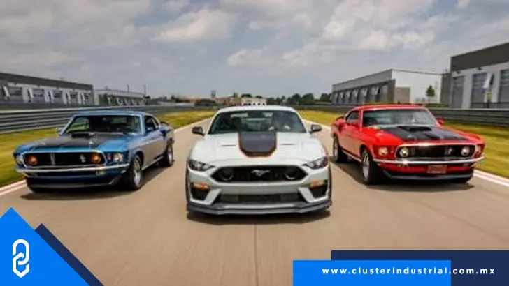 Autos icónicos que puedes comprar por menos de 350 mil pesos