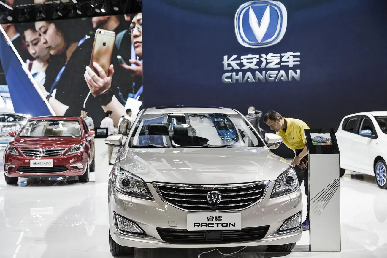 PSA Group aprovecha fusión con FCA y cambia estrategia en China