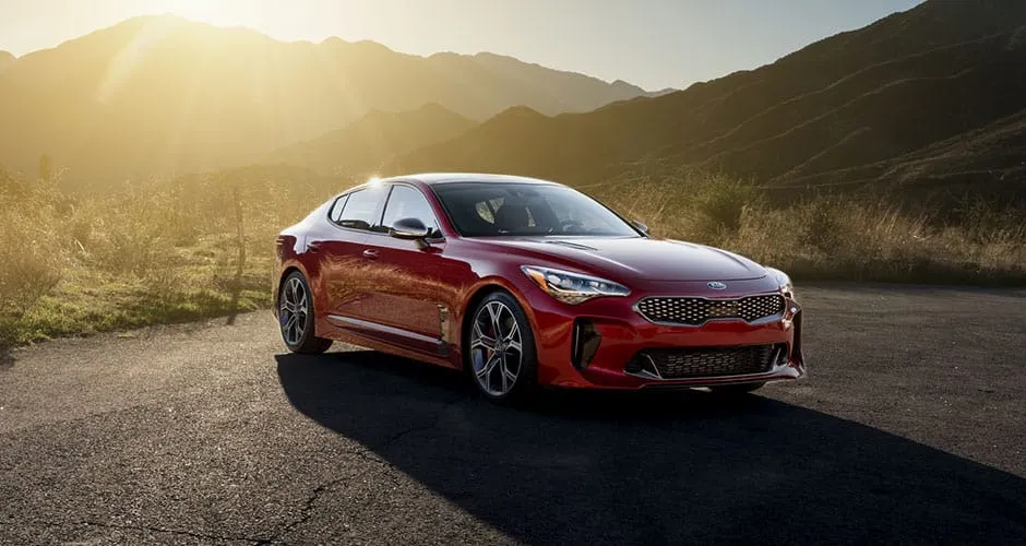 El nuevo Kia stinger 2018 es reconocido como uno de los autos con mejor motor