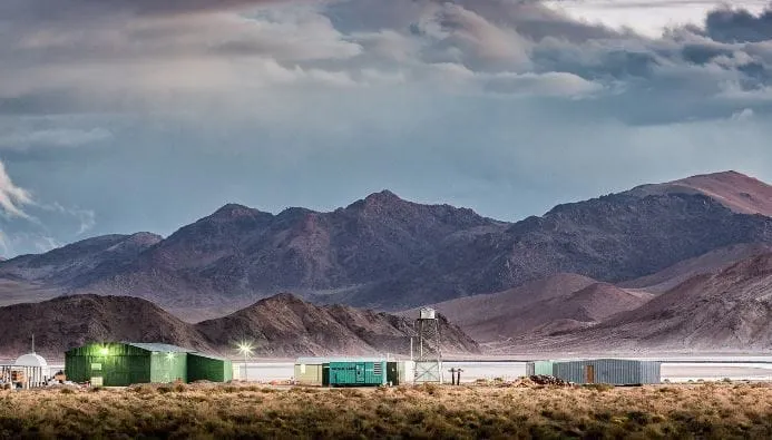 China invierte en litio mexicano para la industria automotriz