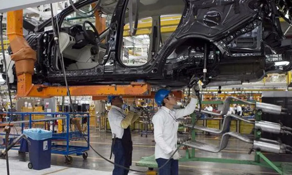 China anuncia desregular su sector automotriz