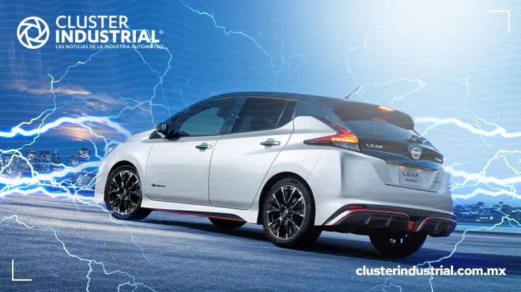 Nissan LEAF celebra 10 años de viajes electrizantes