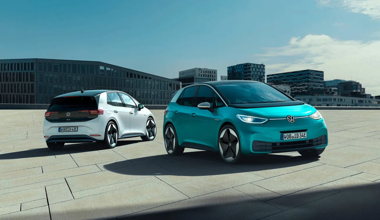 Volkswagen estrena su primer auto eléctrico, el ID.3 y nuevo logo