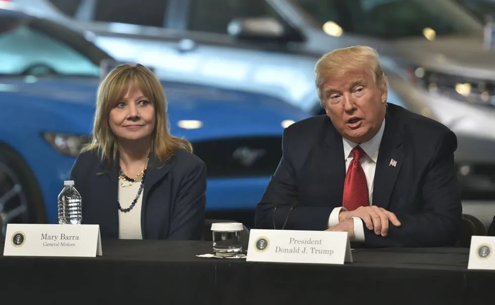 TRUMP afirma que electrificación de autos de GM no tendrá éxito