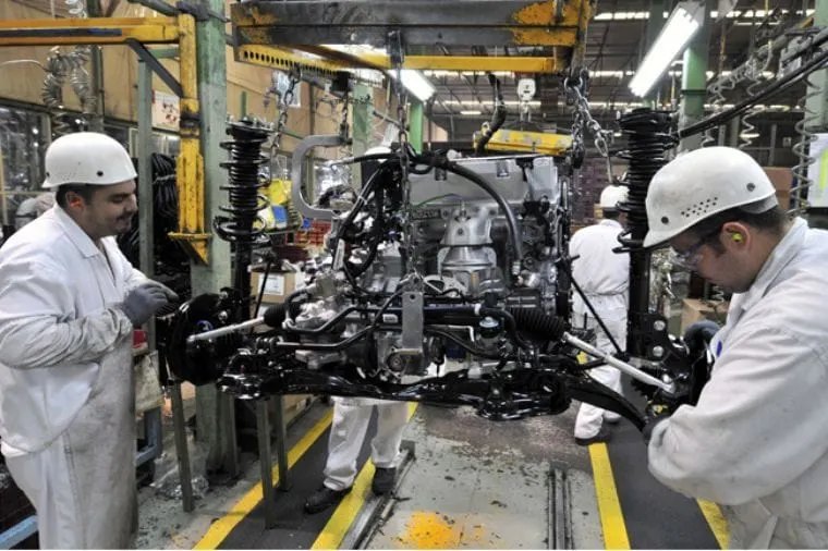 Capacitan a pymes como proveedores automotrices