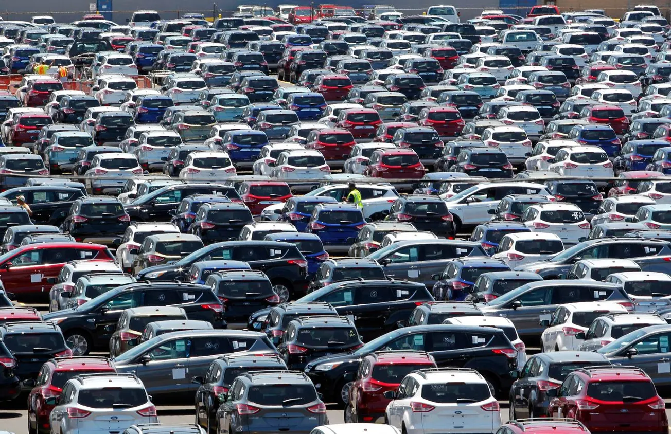 Paro en GM y retooling de Ford provocan variaciones negativas en la Industria