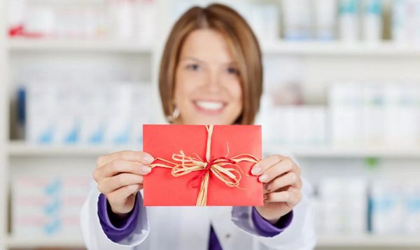 Повышение лояльности пациентов с помощью подарков от клиники