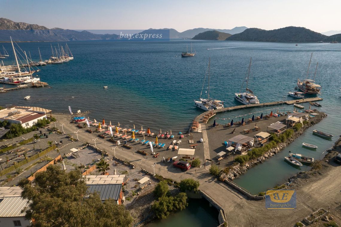 Keçi Bükü Restaurant, Beach & Yacht Club