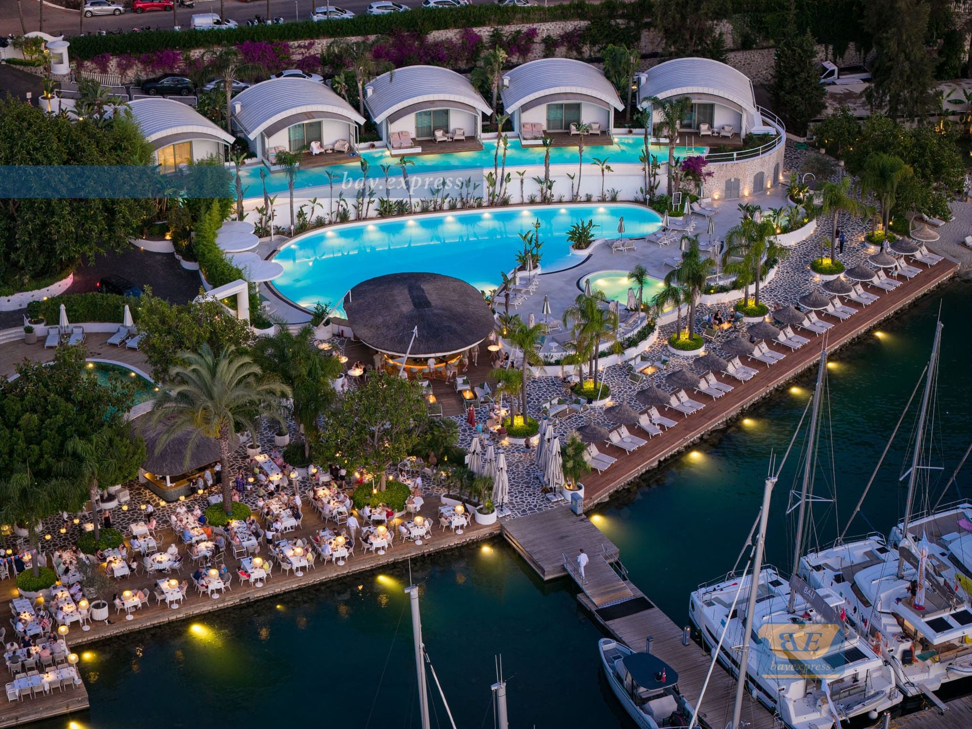 Yacht Classic Hotel Restaurant & Marina / Fethiye