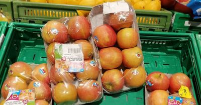 La fin du plastique au rayon Fruits et Légumes c'est pas (vraiment) pour tout de suite